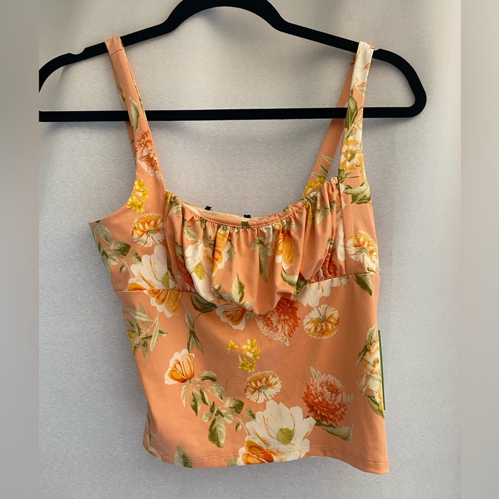 Beautiful peach color crop top